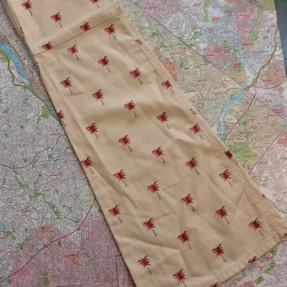 Alice + Olivia Palm Tree Print Pant - Picture 5 of 7